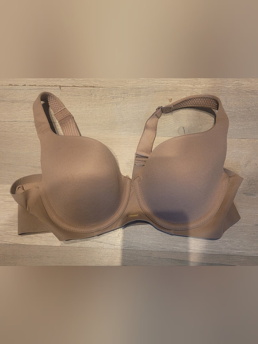 Cacique Lightly Lined Everyday Smooth T-Shirt Bra - Nude Size 38B Nwot